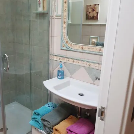 Apartamento Evelyn Apartament *